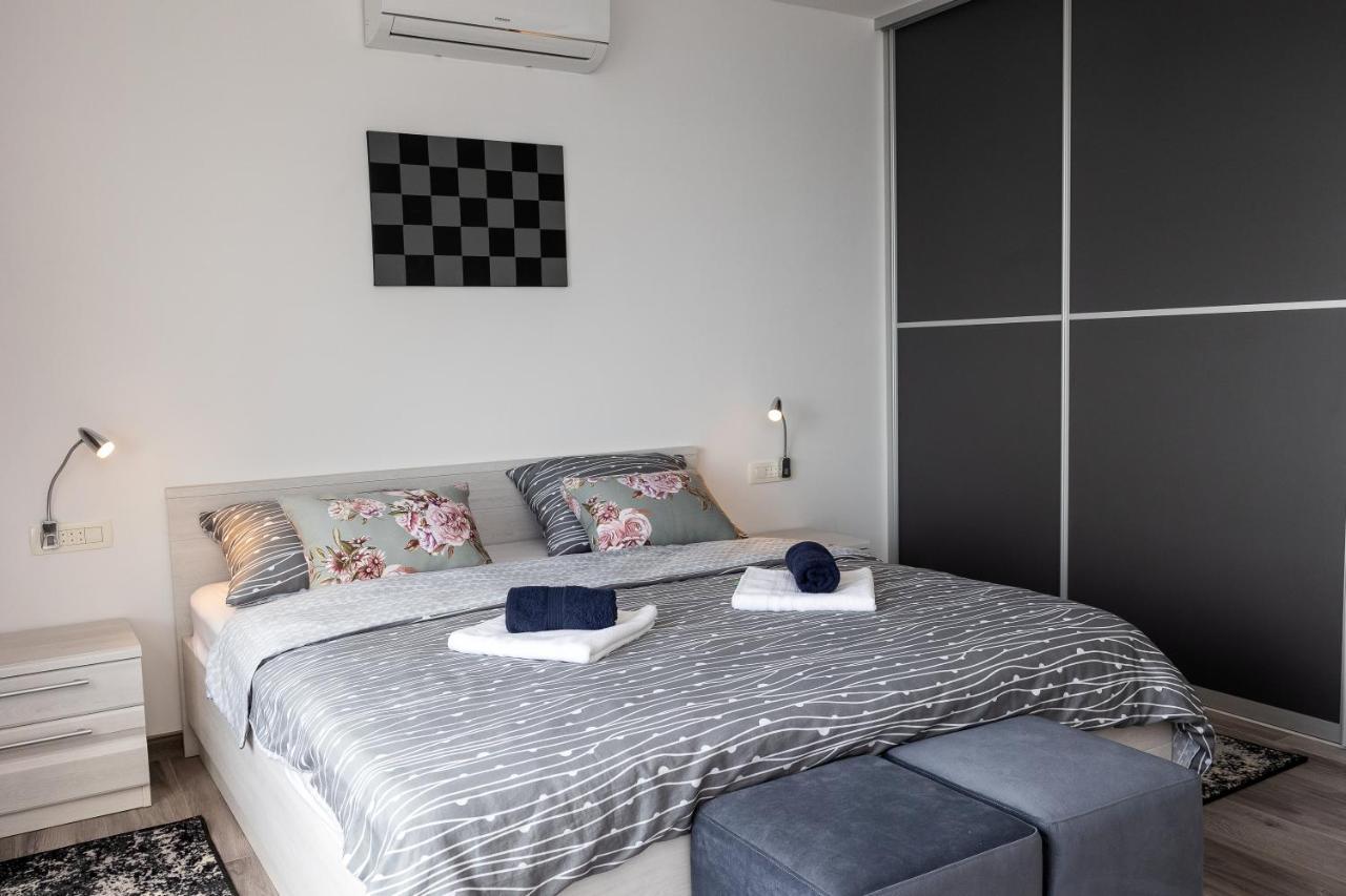 Natura Suites Dramalj Buitenkant foto